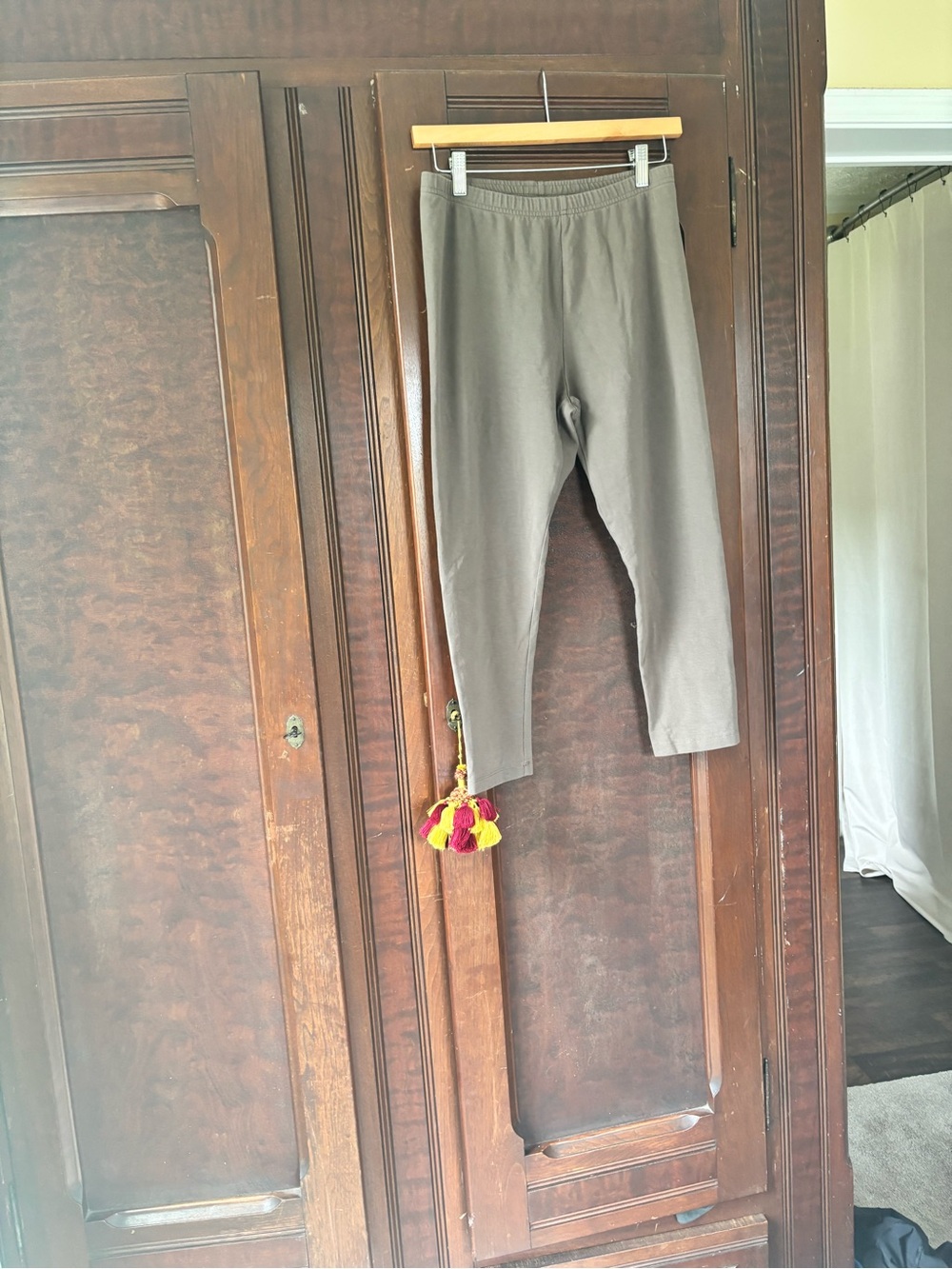 J. Jill Olive Gray Stretch Leggings